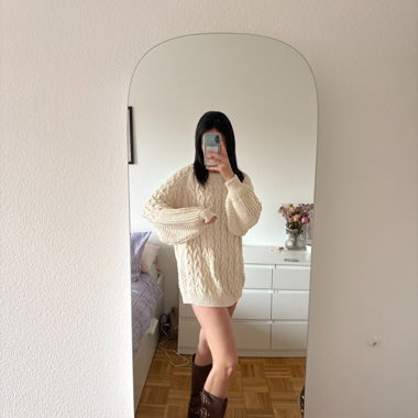 Cream cable knit oversized sweater