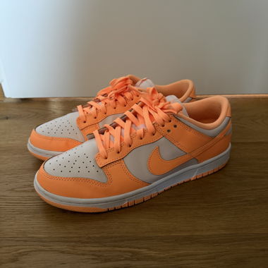 Nike low-top sneakers weiss/orange