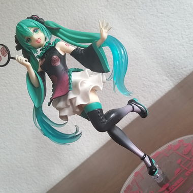 Hatsune Miku Mandarin Dress Version figure