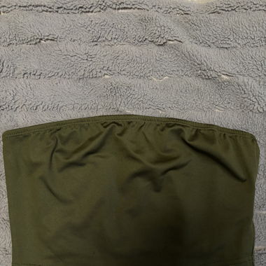 GREEN CROP TOP 