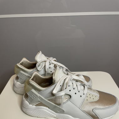 Nike Sneaker