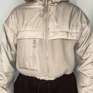 Giacca in fleece con cappuccio beige