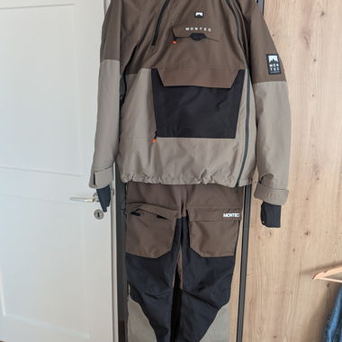 Set Sci e Snowboard Montec Giacca & Salopette