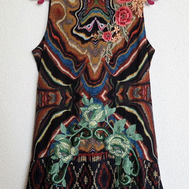 Abito smanicato Desigual