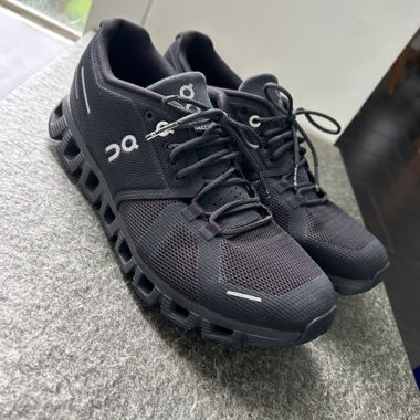 On Schuhe