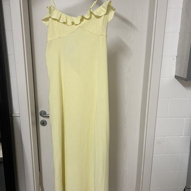 Zara Kleid