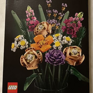 Mazzo di fiori Lego