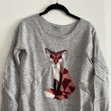 Maddison 100% Cashmere Grey Sweater with Fox
