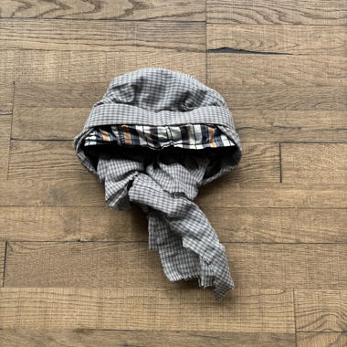 Handgemachte anpassbare Kopfbedeckung aus Hemdstoff (Winter)