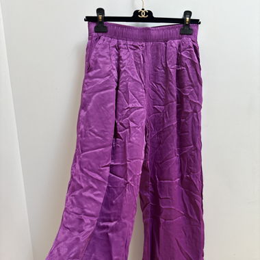 Pantaloni fluidi viola