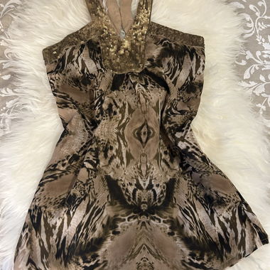 Robe vintage marron à perles