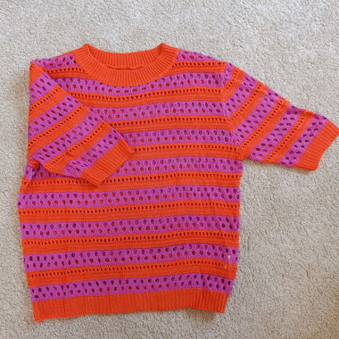 T-shirt lavorato a maglia a righe