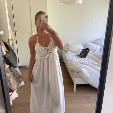 Weisses Sommerkleid
