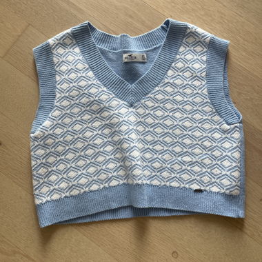 Hollister Sweater