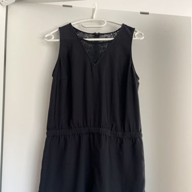 Kurzer Jumpsuit