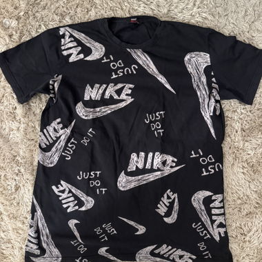 Nike Black T-Shirt