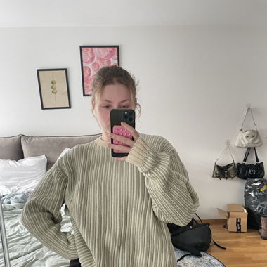 zara sweater