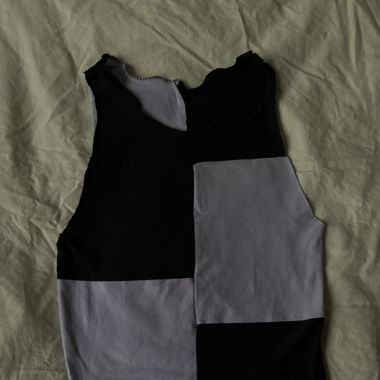 2 farbigen Tank top