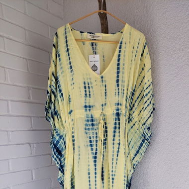 Boho-Chic Tie-Dye Kaftan