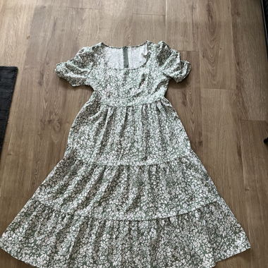 New long summer dress. Size M