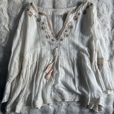 Blouse brodée bohème