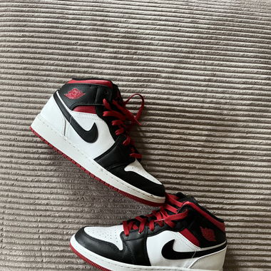 Nike Jordan 1