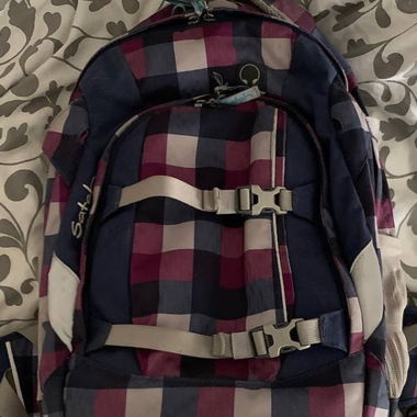 Sac à dos à carreaux