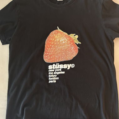 T-shirt Stussy à la fraise