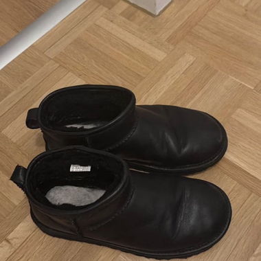 UGG ultra mini