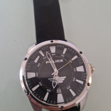 Montre analogique Police