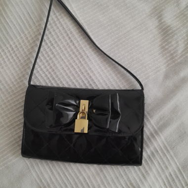 Borsa nera fiocco ecopelle