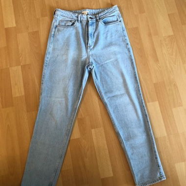 Hellblaue Jeans Gr. 40