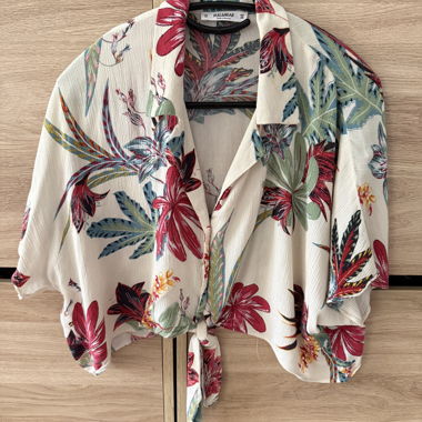 Printed crop blouse