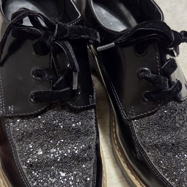 Schwarze Schnuerschuhe