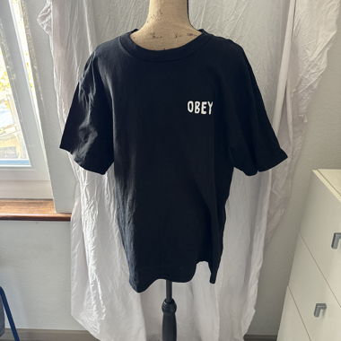 OBEY T-Shirt schwarz