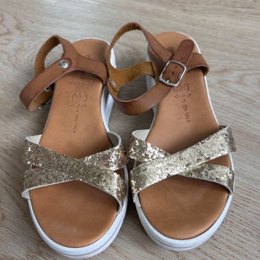 Graceland Plateau-Sandalen