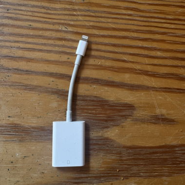 Apple SDCard to Lightning Bolt Adapter