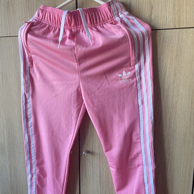 Adidas jogging bright pink