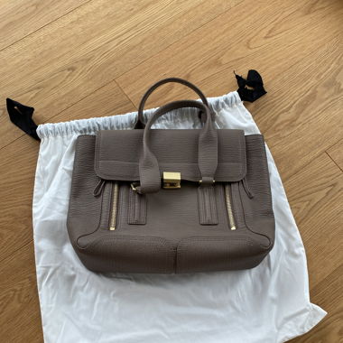 3.1. Phillip Lim Pashli