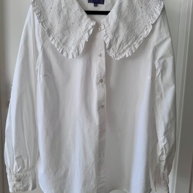White shirt Culture