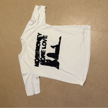 White T-shirt with print