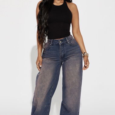 Jeans ampi a vita alta