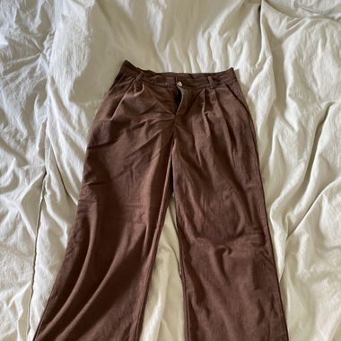 Braune Cord Hose - leicht und luftig