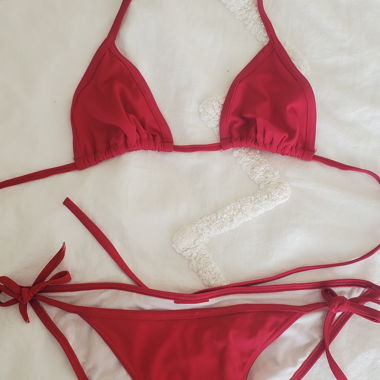 Bikini rouge triangle S ou M