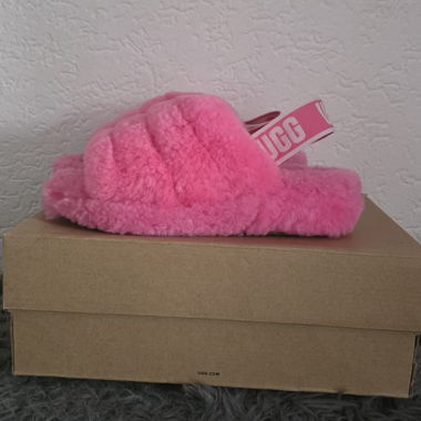 UGG pink fluffy slippers