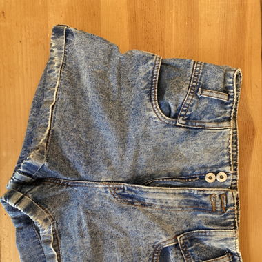 Short jeans lefties 