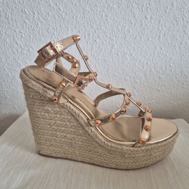 Plateau-Sandalen Rosegold