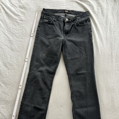 Lee Jeans