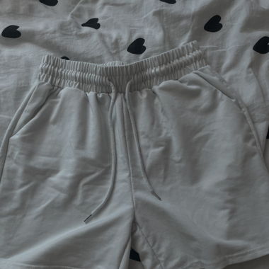 White short pants