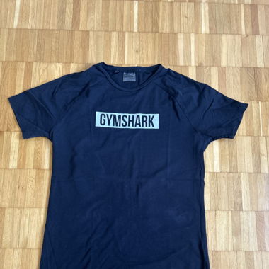 Gym Shark T-Shirt (M)